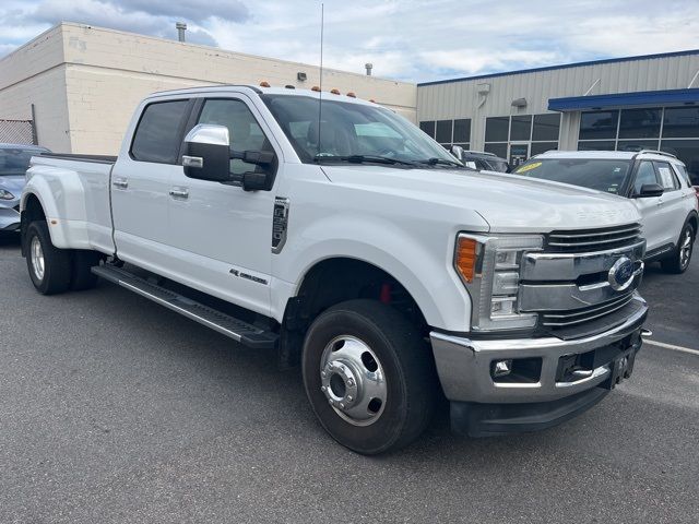 2017 Ford F-350 Lariat