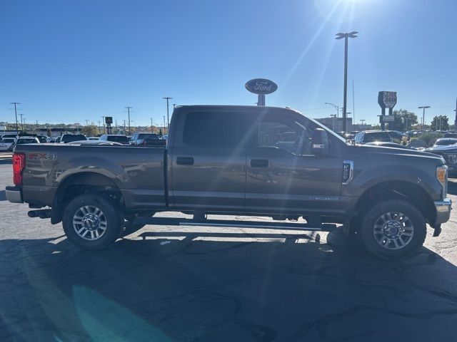 2017 Ford F-350 XLT