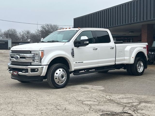 2017 Ford F-450 Lariat