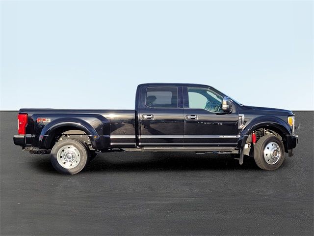 2017 Ford F-450 Platinum