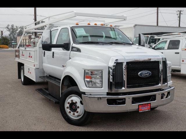 2017 Ford F-650 Pro Loader