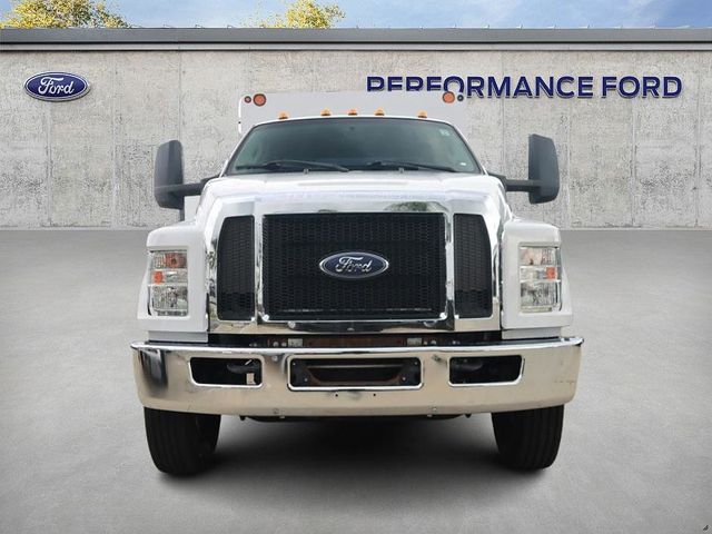 2017 Ford F-650 Straight Frame Gas