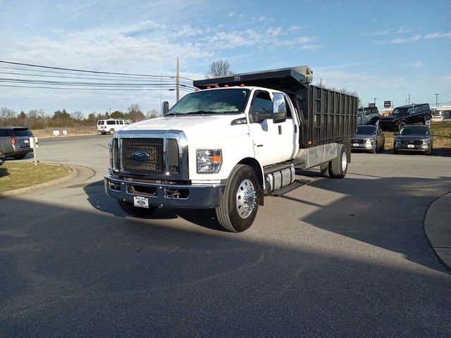 2017 Ford F-750 Straight Frame