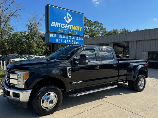 2017 Ford F-350 Lariat