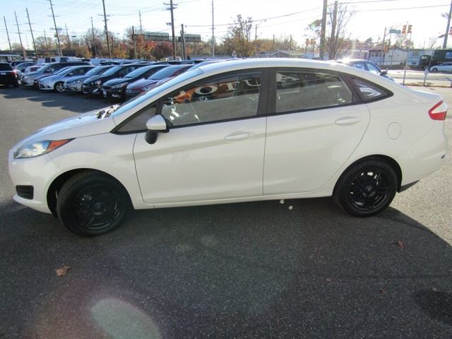 2017 Ford Fiesta SE