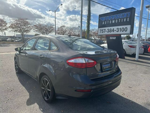 2017 Ford Fiesta SE