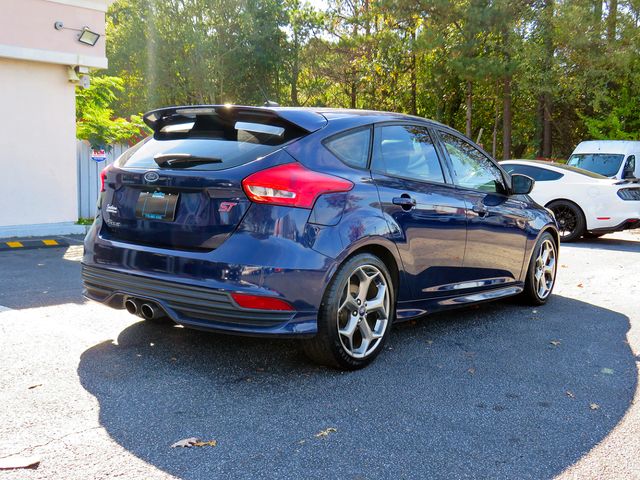 2017 Ford Focus ST