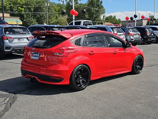 2017 Ford Focus ST