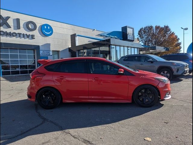 2017 Ford Focus ST