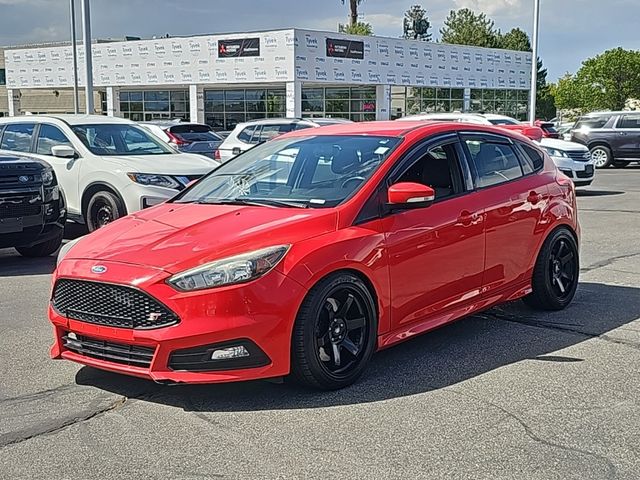 2017 Ford Focus ST