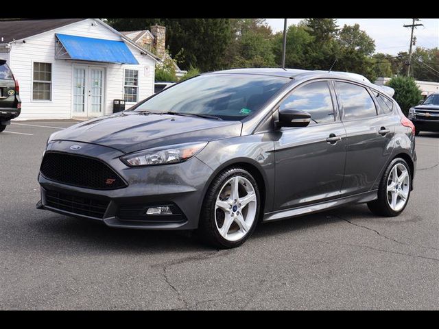 2017 Ford Focus ST