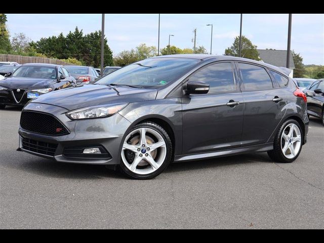 2017 Ford Focus ST