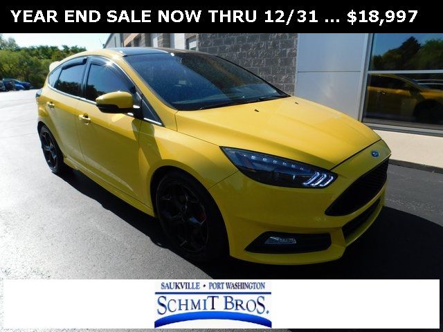 2017 Ford Focus ST