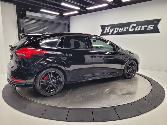 2017 Ford Focus ST