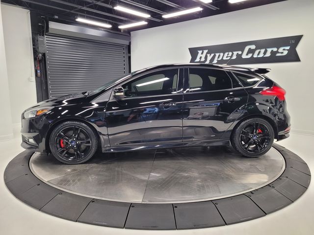 2017 Ford Focus ST