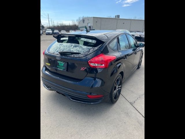 2017 Ford Focus ST