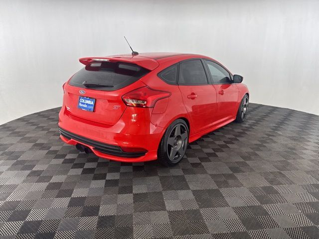 2017 Ford Focus ST