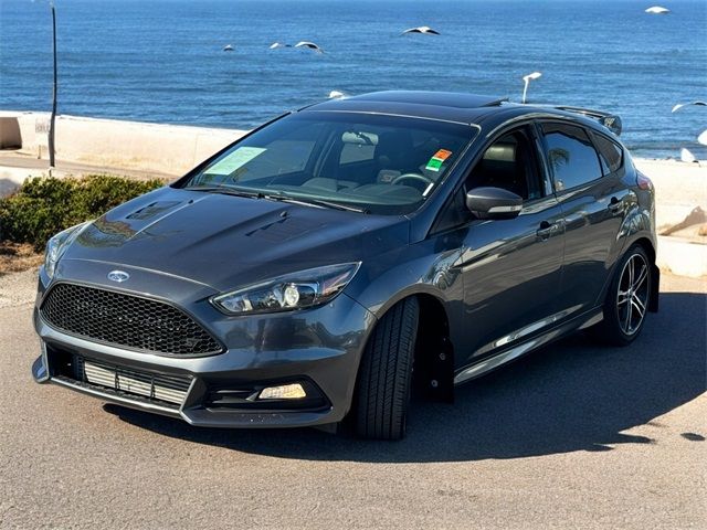 2017 Ford Focus ST