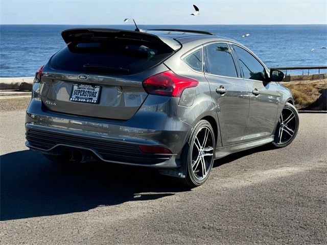 2017 Ford Focus ST