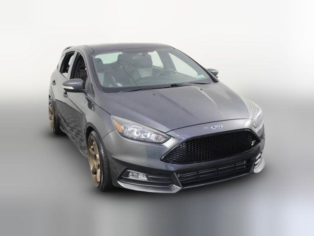 2017 Ford Focus ST