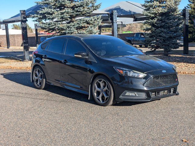 2017 Ford Focus ST