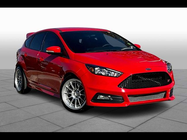 2017 Ford Focus ST