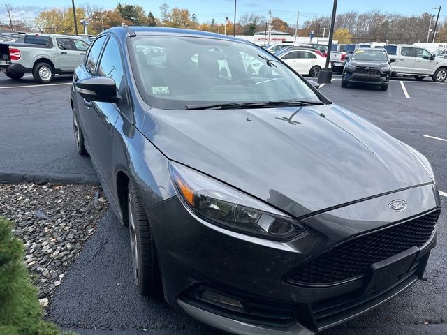 2017 Ford Focus ST