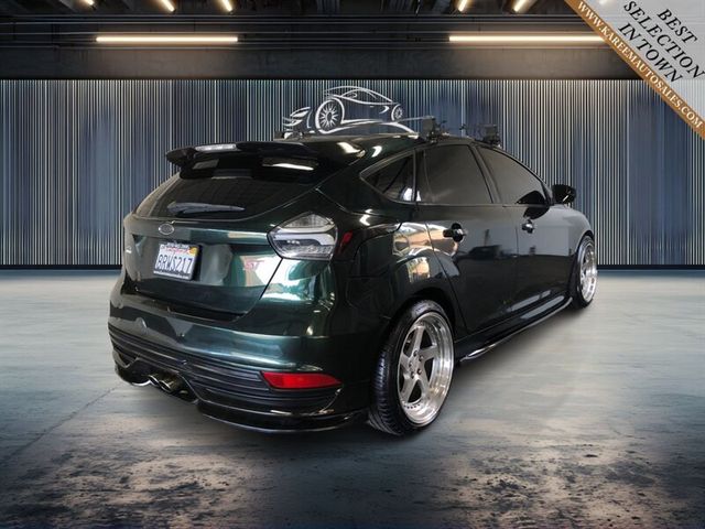 2017 Ford Focus ST