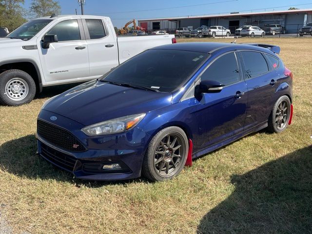 2017 Ford Focus ST