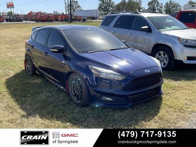 2017 Ford Focus ST