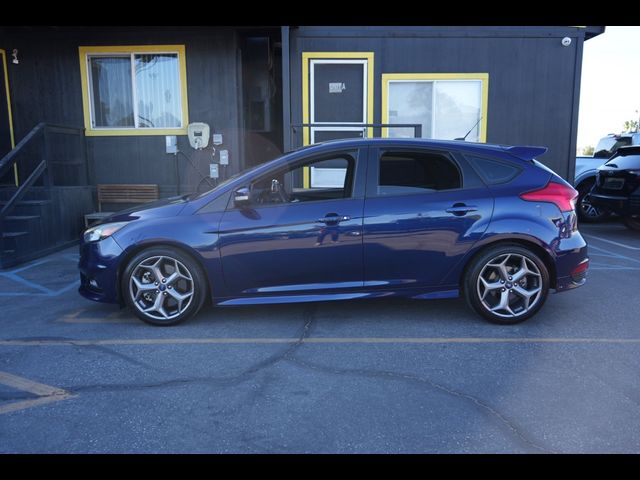 2017 Ford Focus ST