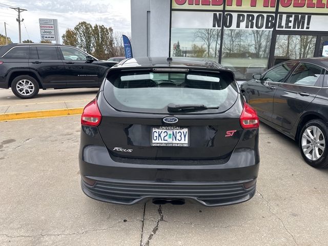 2017 Ford Focus ST