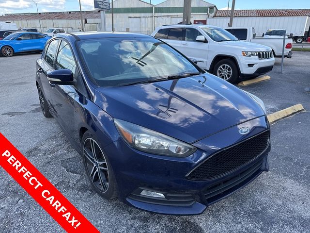 2017 Ford Focus ST