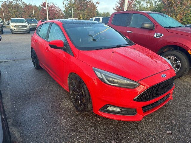 2017 Ford Focus ST