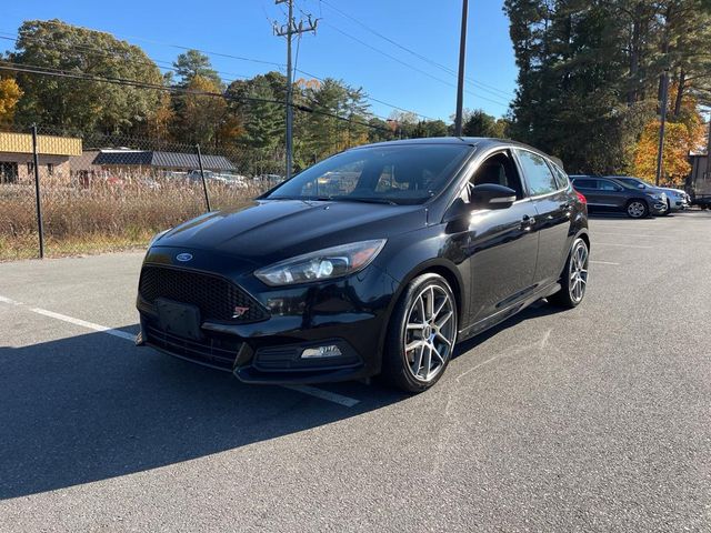 2017 Ford Focus ST