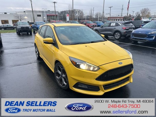 2017 Ford Focus ST