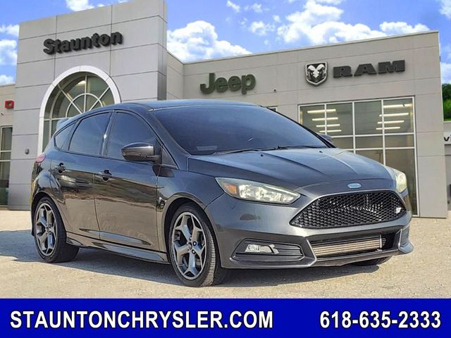 2017 Ford Focus ST