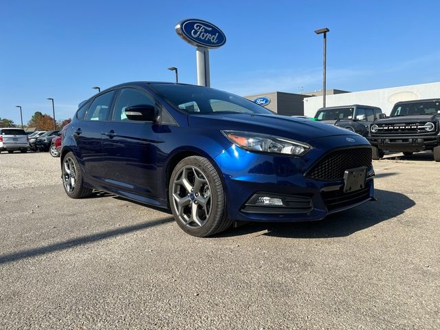 2017 Ford Focus ST