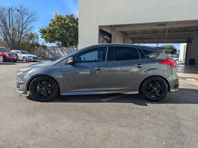 2017 Ford Focus ST