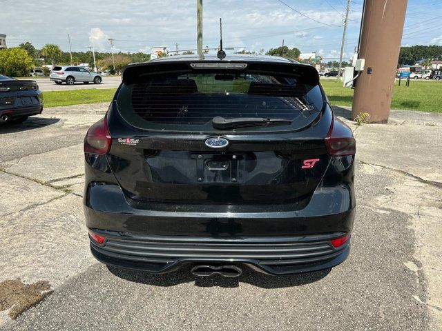 2017 Ford Focus ST