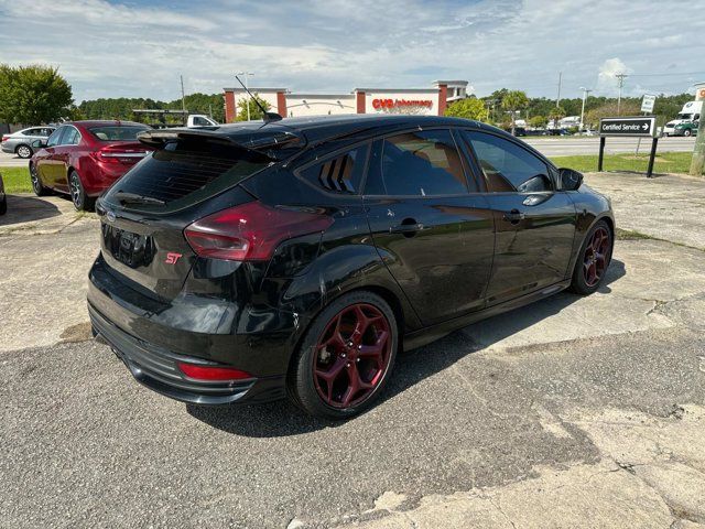 2017 Ford Focus ST