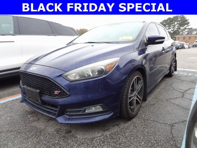 2017 Ford Focus ST