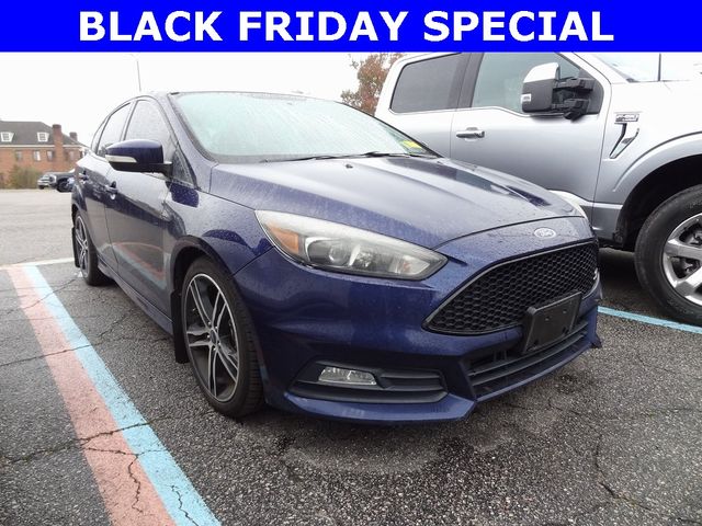 2017 Ford Focus ST