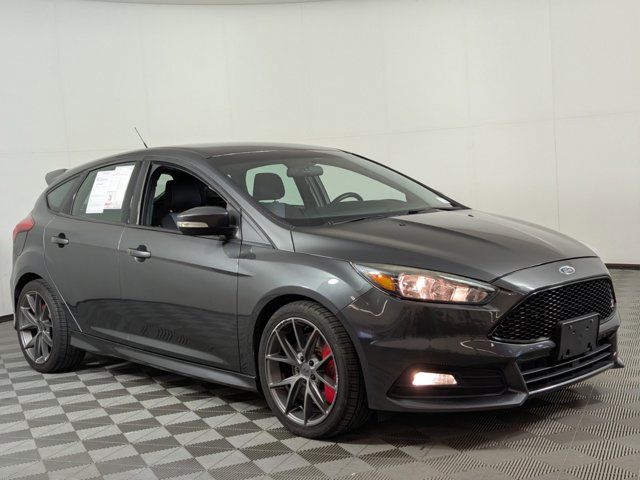 2017 Ford Focus ST