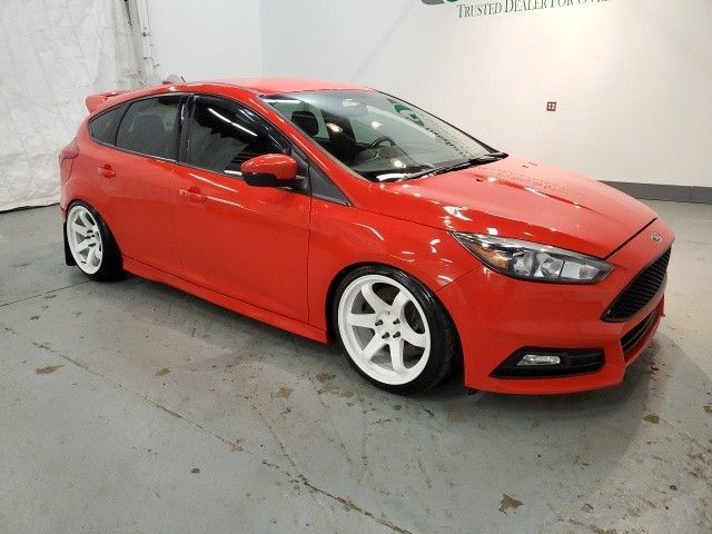 2017 Ford Focus ST