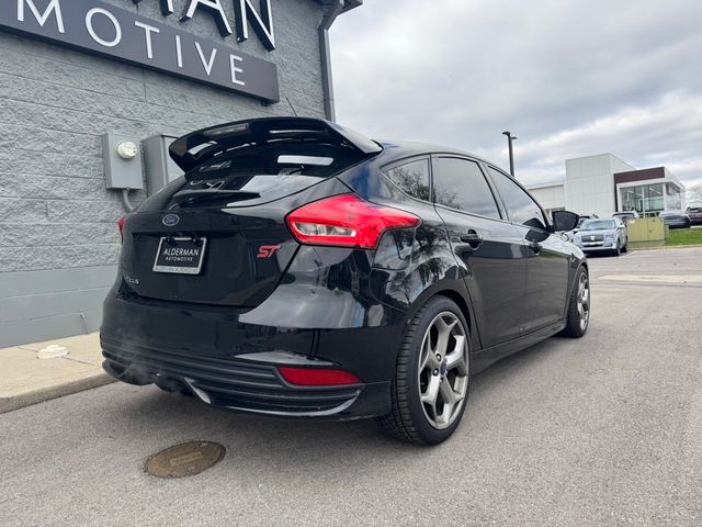 2017 Ford Focus ST