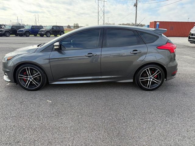 2017 Ford Focus ST