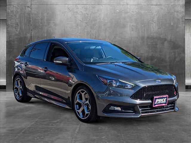 2017 Ford Focus ST