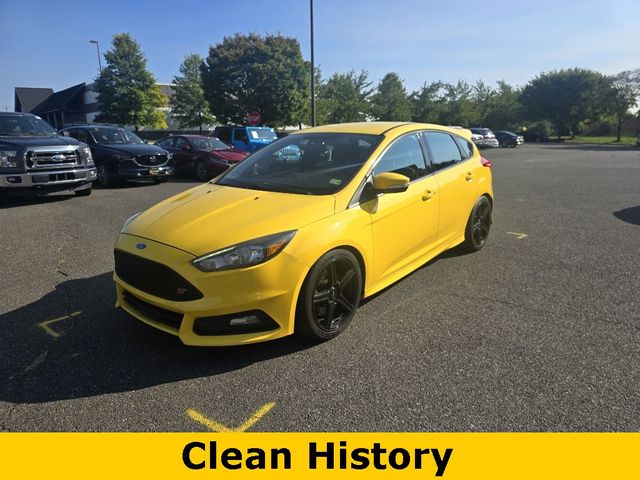 2017 Ford Focus ST