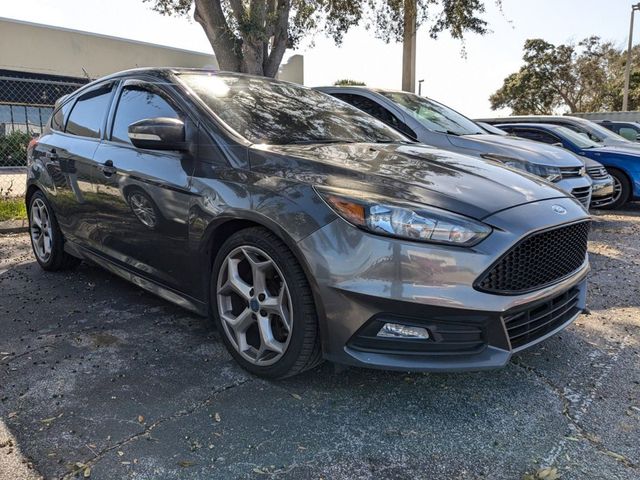 2017 Ford Focus ST